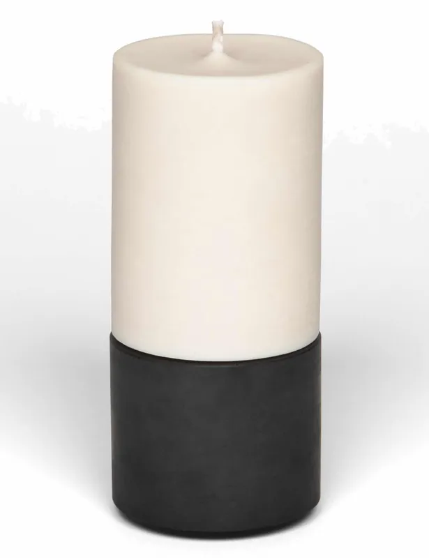 Mid Candle - Black and Tobacco