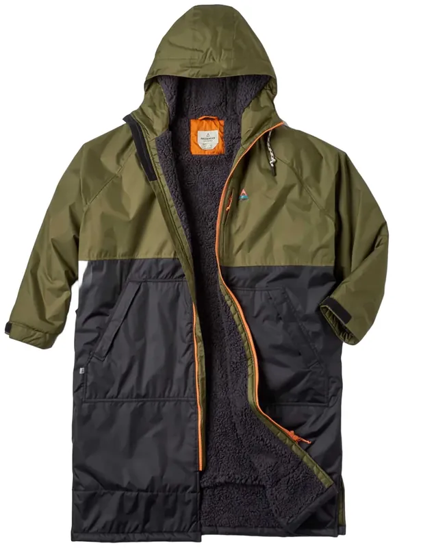 Waves Sherpa Lined Changing Robe - Black/Khaki