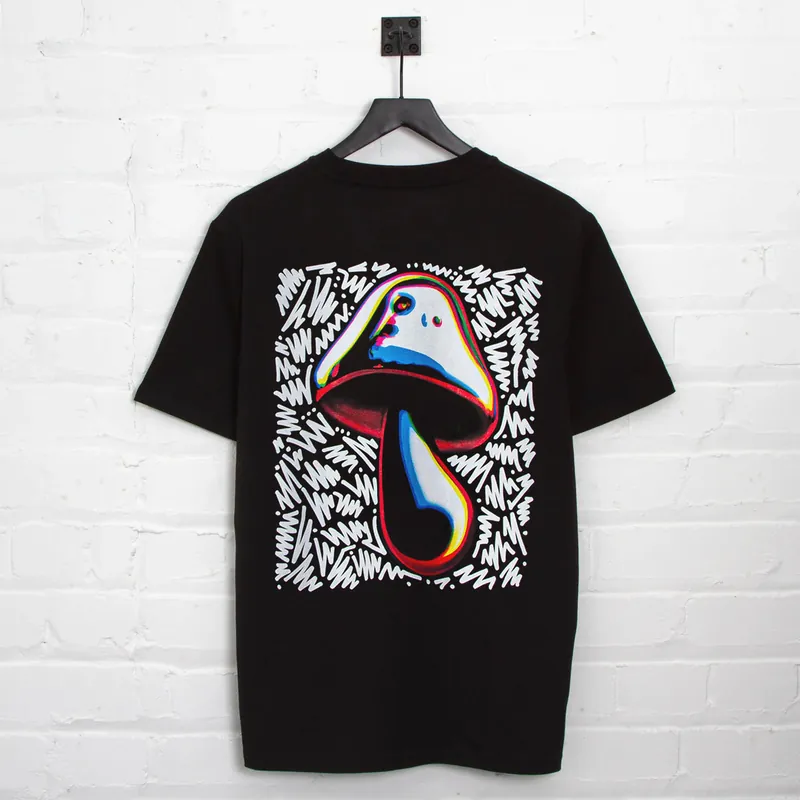 Doodle Shroom Back Print - Tshirt - Black