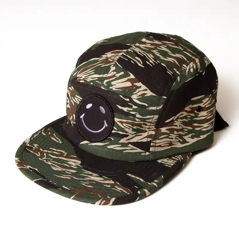 BB Smiley - 5 Panel Cap - Camo