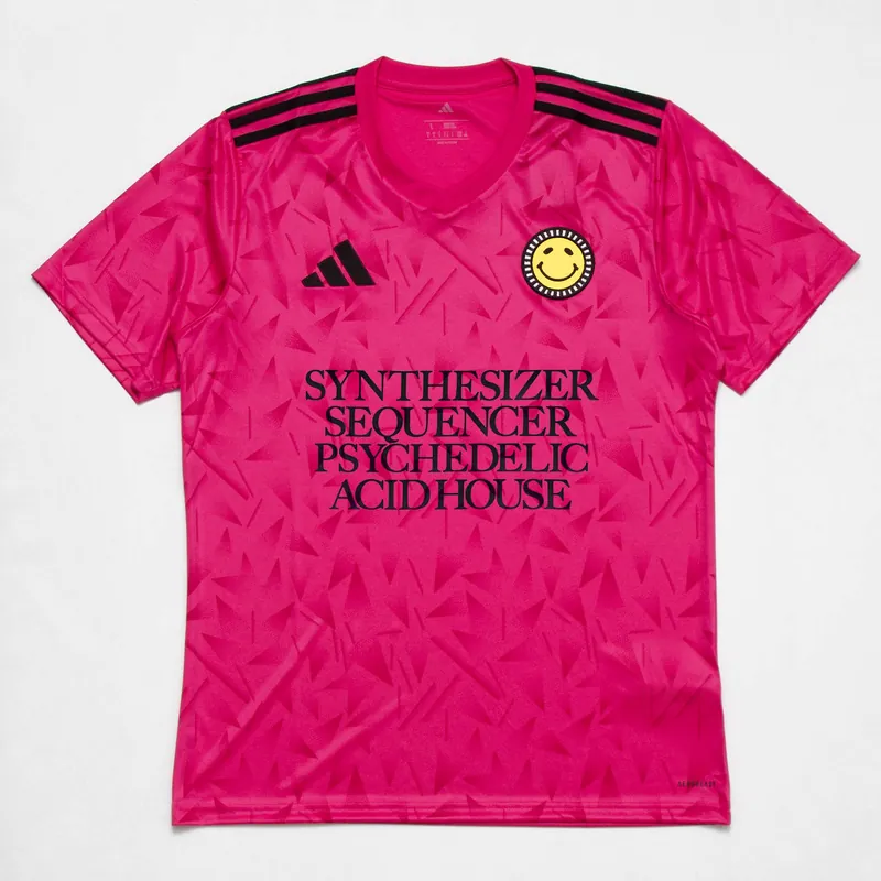 Wasted Heroes FC Retro 25 - Jersey - Magenta