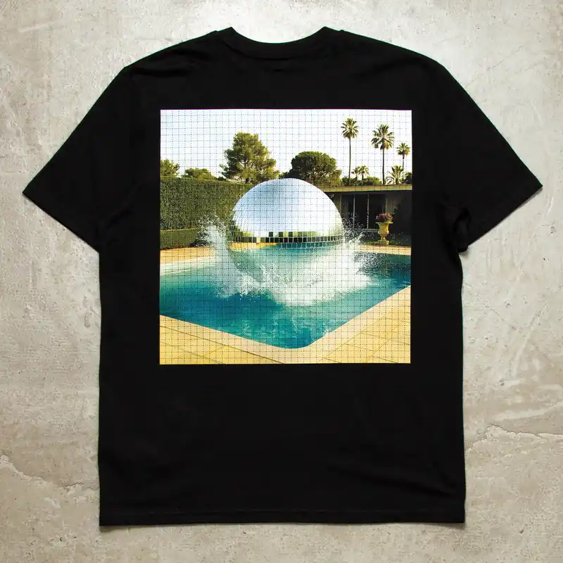 Disco Poolside Trip Back Print - Tshirt - Black