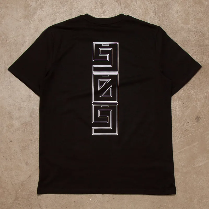 909 White Vertical Back Print - Tshirt - Black