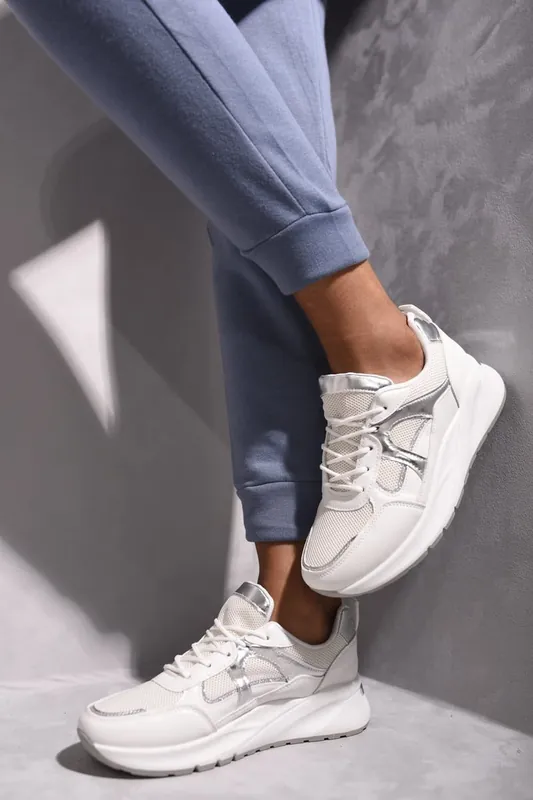 Janessa Low-top Lace-up Trainers