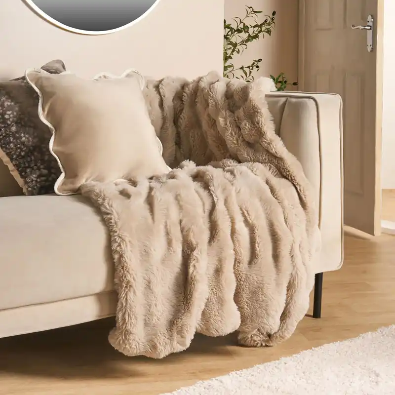 Bubble Faux Fur Fleece Throw Super Soft Fluffy Blanket - Natural