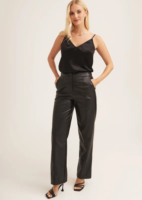 Black Strappy Velvet Cami Top - Gini London