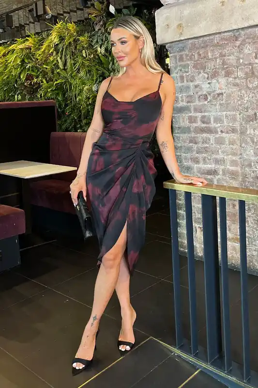 Burgundy And Black Smudge Print Strappy Gathered Skirt Midi Dress - AX Paris
