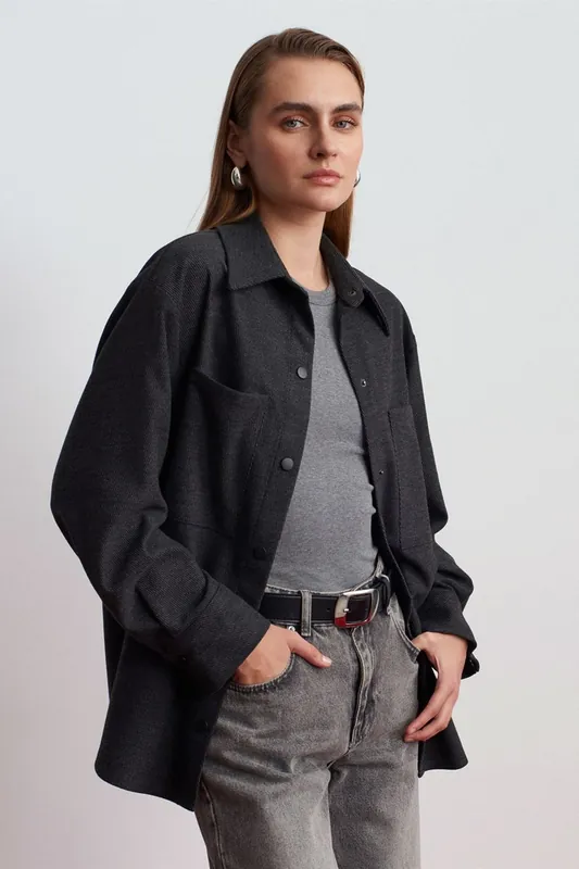 Oversized Long-Sleeve Knit Overshirt