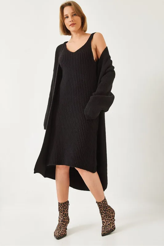 Textured Knitwear V-Neck Cardigan-Dress Two-Piece Set