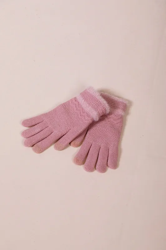 Soft Knit Gloves With Plush Detail - SVNX