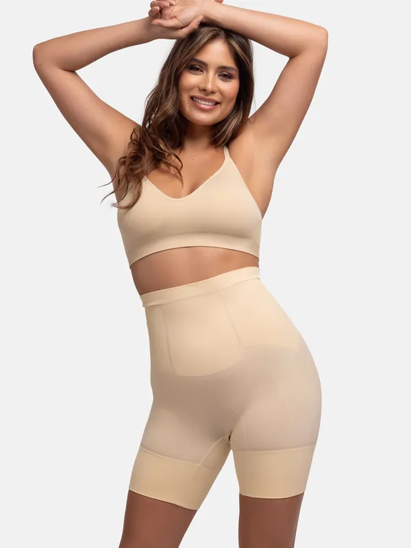 Seamless High Waist Short Beige - Dorina