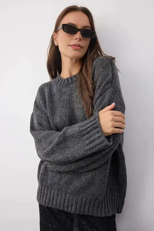 Rib-Knit Relaxed Fit Crew Neck Jumper