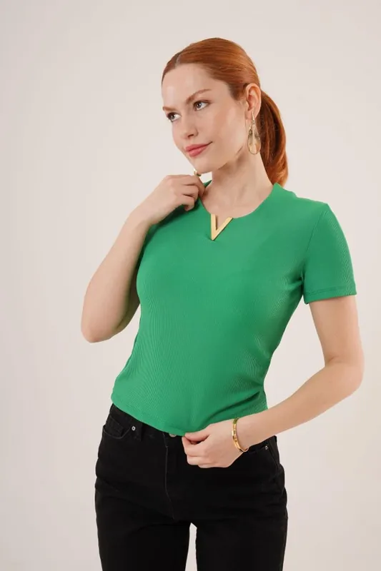 V-neck Slim Fit Ribbed Blouse with Accessory Detail