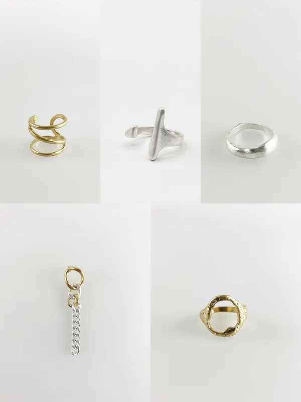 Assorted Jewellery In Gold & Silver - SVNX