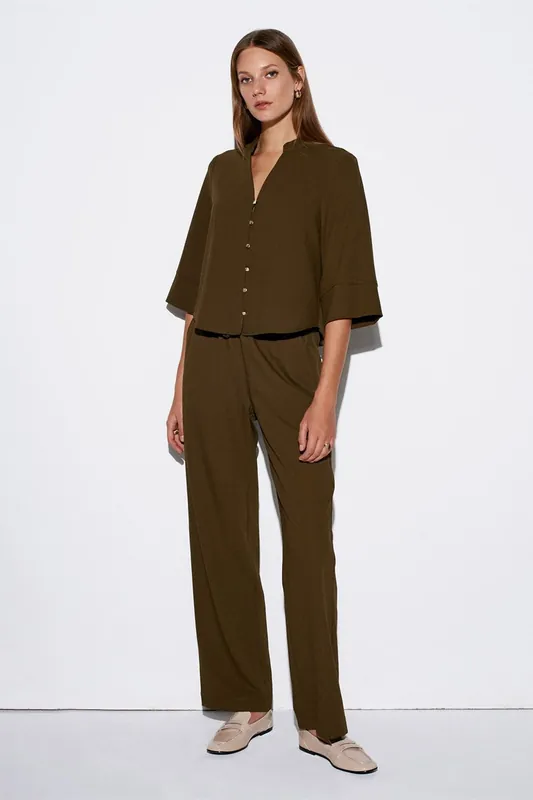 Women's Wide-Leg Crepe Trousers