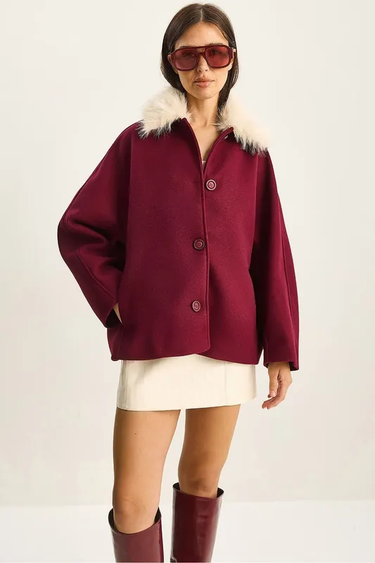 Oversized Plush Coat with Fur Collar - Bianco Lucci