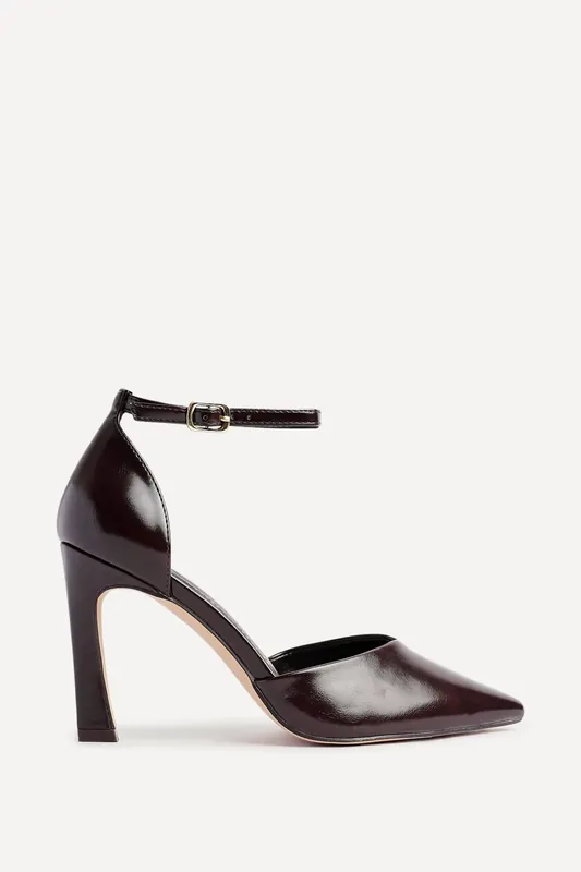 Moira Brown Faux Leather V Cut Court Heel - Linzi