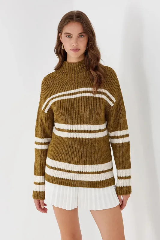 Turtleneck Striped Sweater - Hiccup