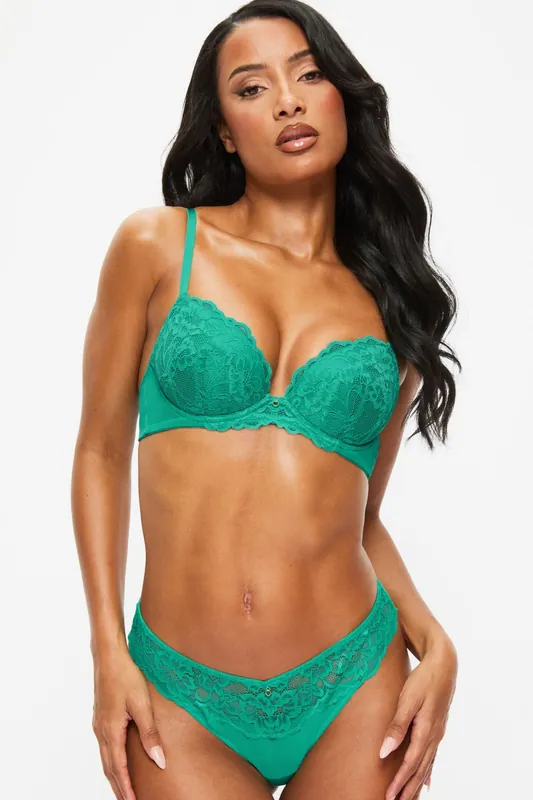 Sexy Lace Padded Plunge Bra - Ann Summers