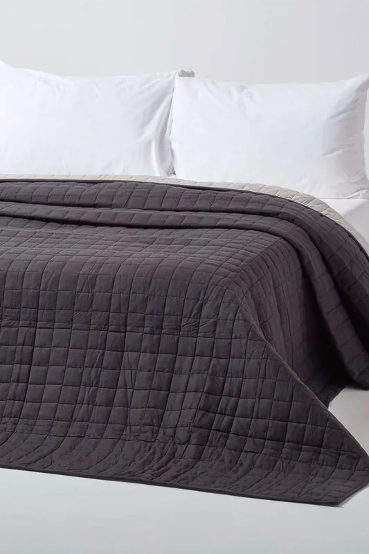 Cotton Quilted Reversible Bedspread - Homescapes