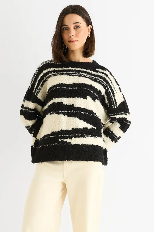 Black Abstract Oversized Knit Jumper - Gini London