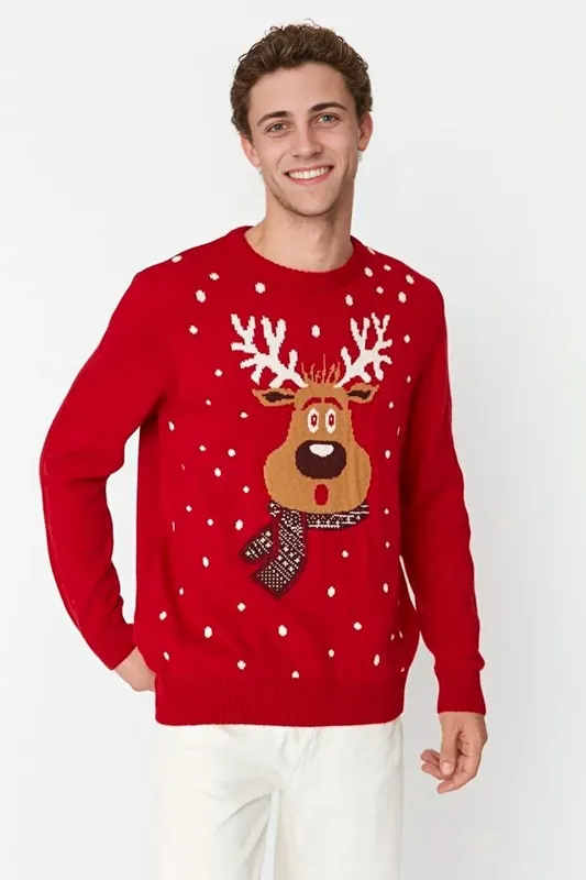 Men’s Crew Neck Christmas Reindeer Knit Sweater - WOVCOR