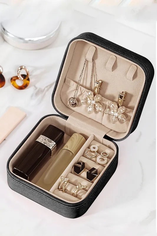 Portable PU Leather Jewellery Box - SHEONLY