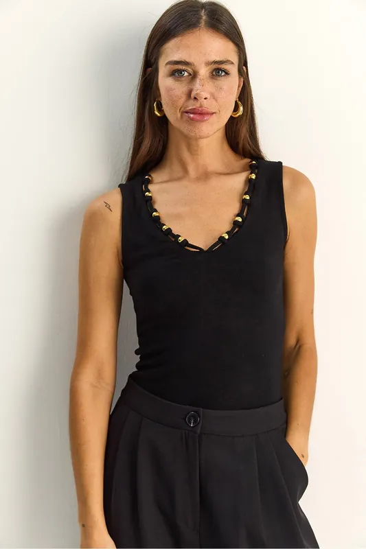 Sleeveless V-Neck Blouse with Accessory Detail