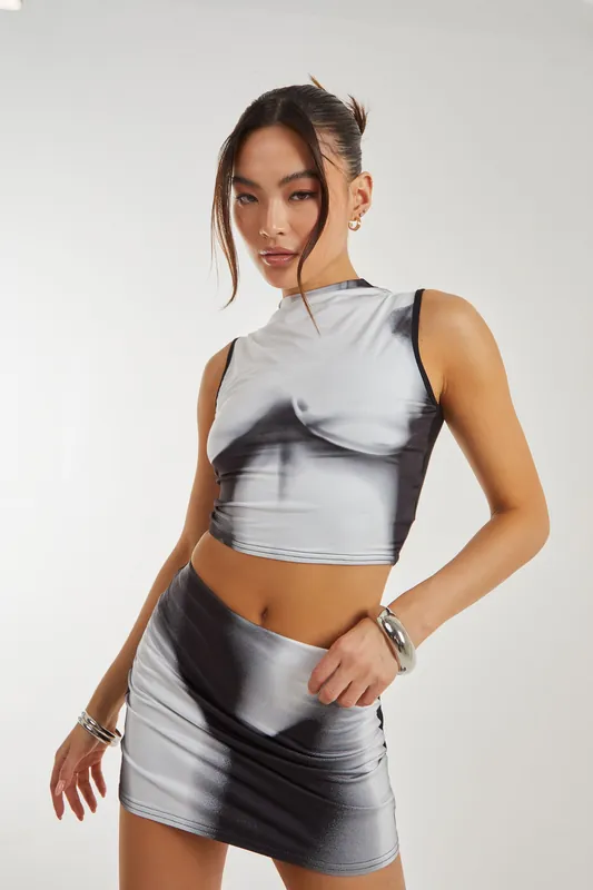 Black Graphic Silhouette Mini Skirt - Pink Vanilla