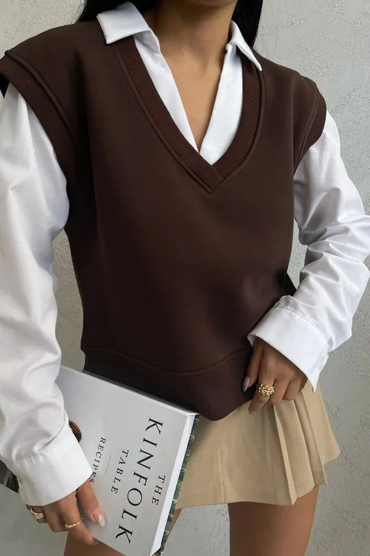 V Neck Sleeveless Sweatshirt - Hiccup