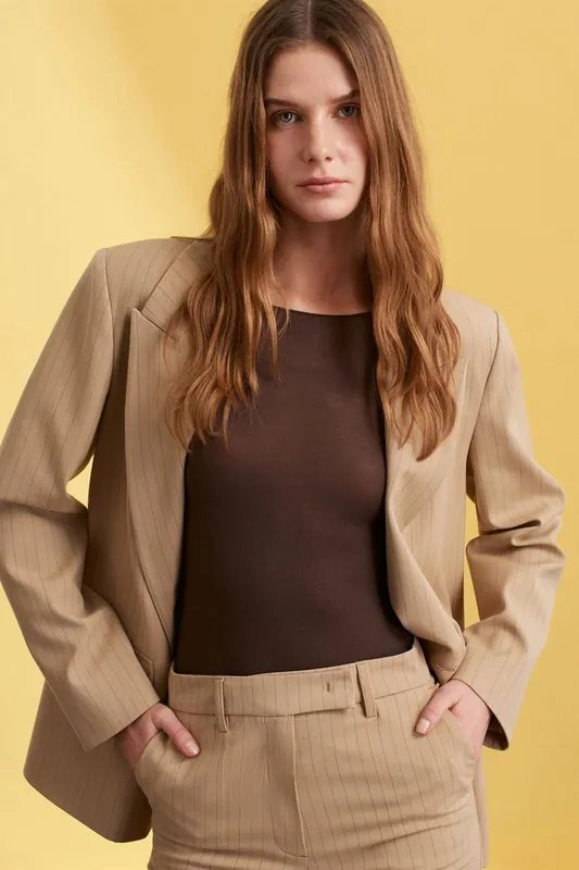 Striped Crepe Blazer With Shawl Collar - Dilvin