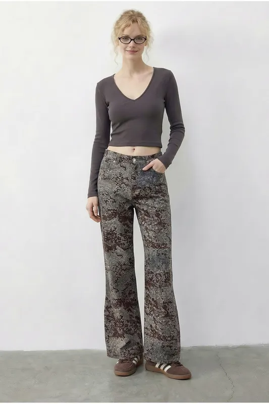 High Waist Paisley Print Straight Leg Denim Pants - Bianco Lucci