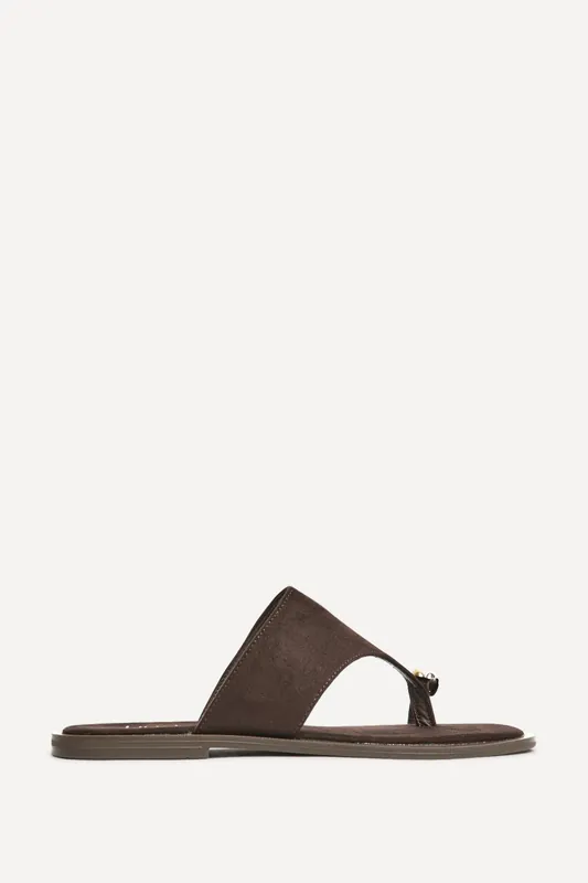 Contain Brown Toe Ring Flat Sandals - Linzi