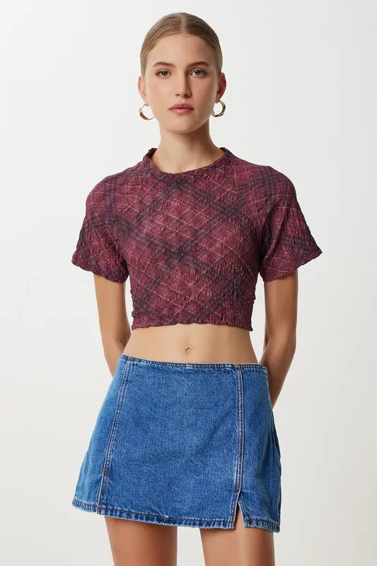 Abstract Print Short Sleeve Slim Fit Crop Blouse - Happiness Istanbul