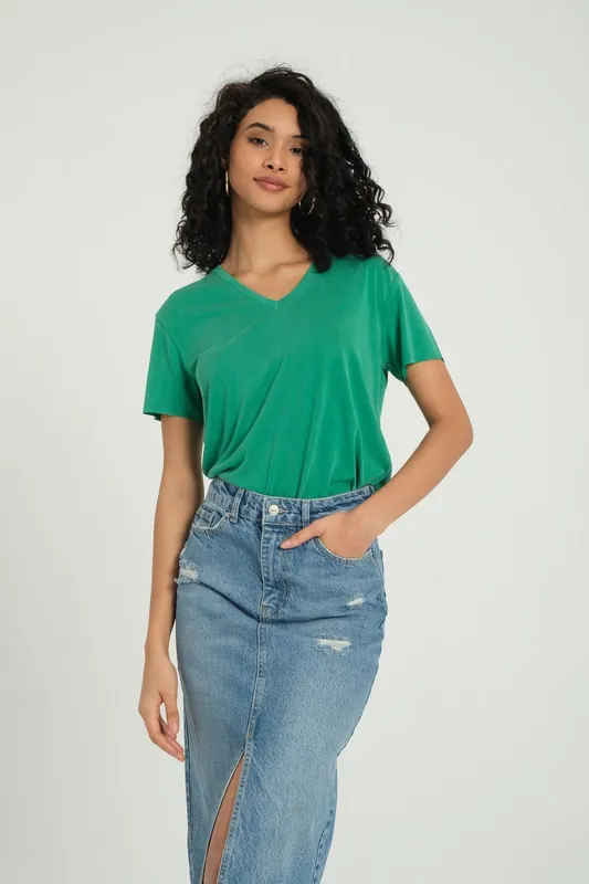 V Neck Basic T-shirt