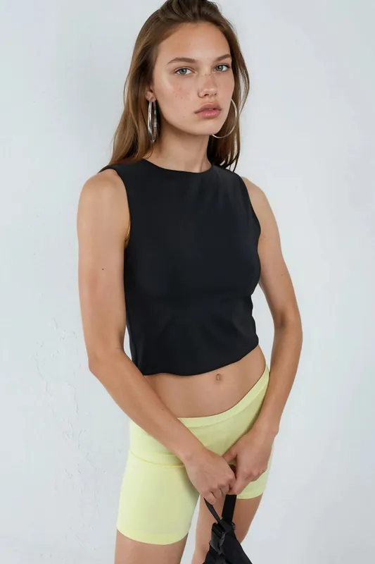 Boat Neck Sleeveless Knitted Blouse - Busem