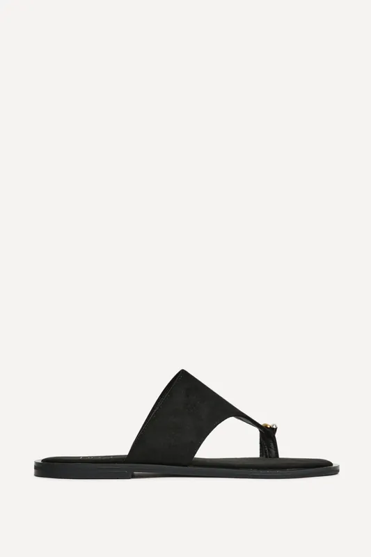 Contain Black Toe Ring Flat Sandals - Linzi