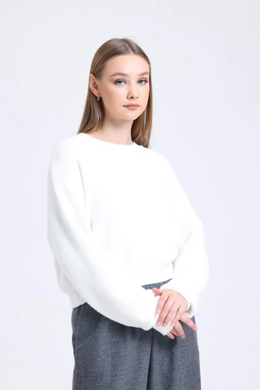 Crew Neck Comfy Sweater - Hiccup