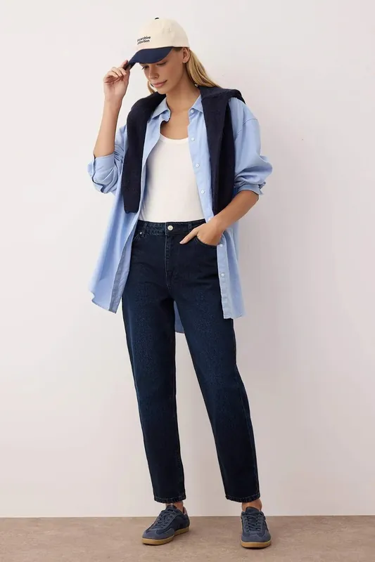 High Waist Mom Jeans Classic Straight-Fit Denim