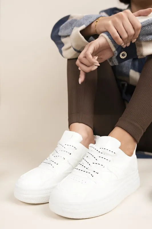 Salira Chunky Panelled Lace Up Trainers With Contrast Detail - IKRUSH