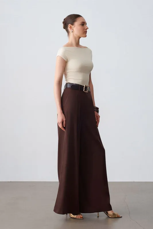High-Waist Pleated Wide-Leg Trousers