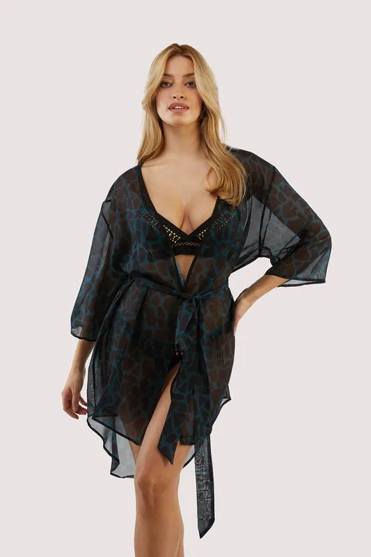 Wolf & Whistle Khaki giraffe beach kimono