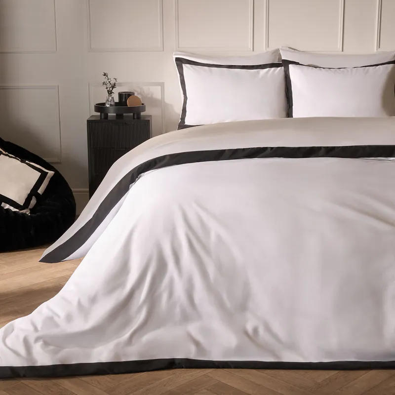 Contrast Border Microfibre Bedding Set Duvet Cover with Pillowcase - OHS
