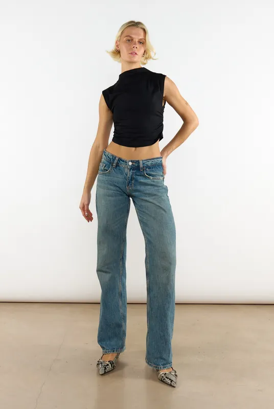 Black Mock Neck Ruched Sleeveless Top - Shnoo