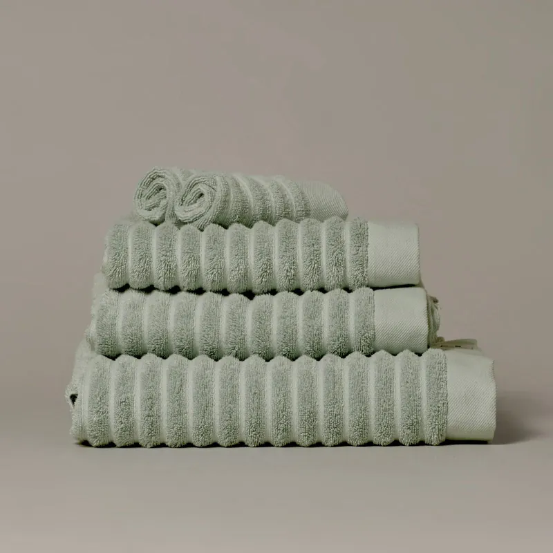 Luxury Ribbed Bath Towel - 100% GOTS Cotton