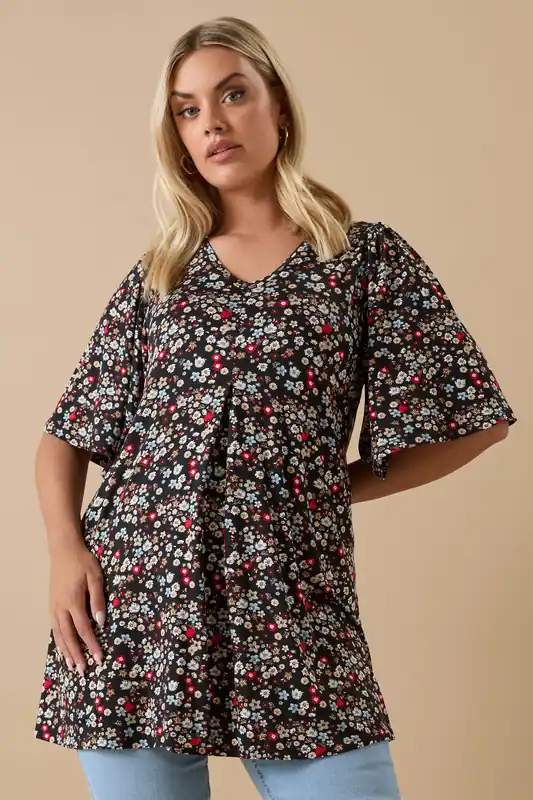Ditsy Floral Pleat Front Top - Yours