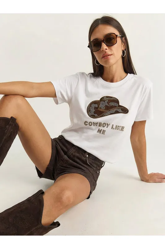 Embroidered Crew Neck Cotton T-Shirt