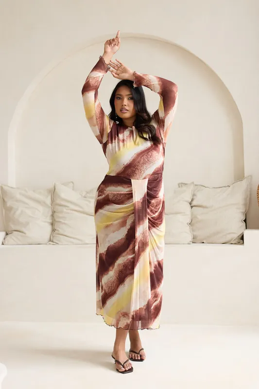 Curve Abstract Print Draped Front Long Sleeve Midi Dress - FASHION-SZN