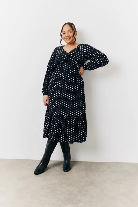Black Check Mini Smock Dress - In The Style