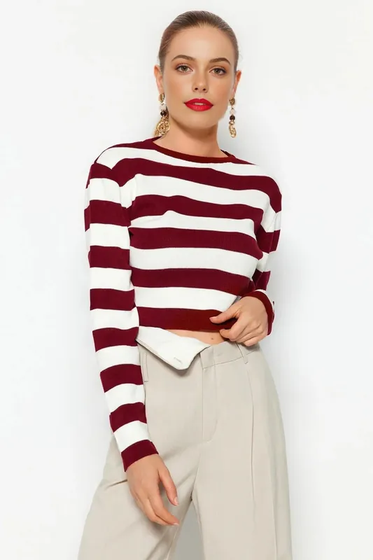 Striped Cropped Knit Sweater - WOVCOR